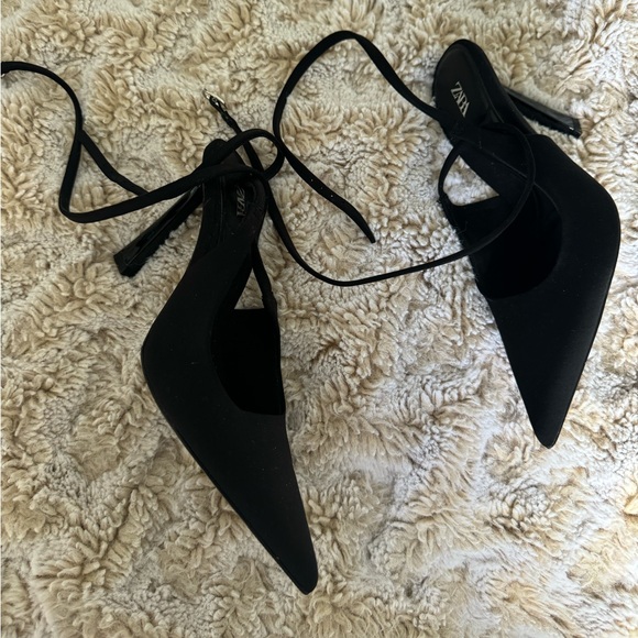 Zara heels 35 - Picture 3 of 3